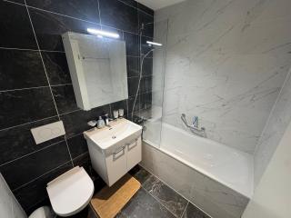 Studio moderne avec parking - 1