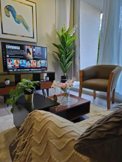 Amplio y central Departamento Familiar - 6