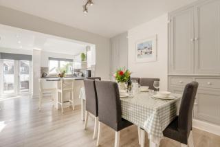 3 Bed in Padstow oc-g32860 - 1