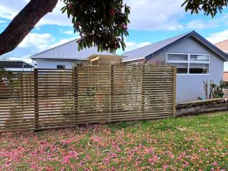 Redwood Staytion No Ten - An Easy Walk to the Forest - 3