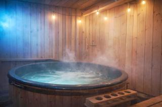 Osada Brzeziny - 25 minut od Warszawy - sauna, balia z jacuzzi, basen, altana, grill, ogród, ognisko - 2