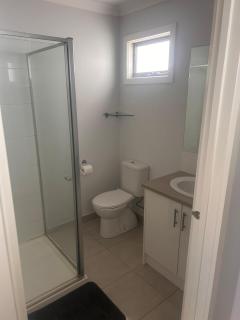 Modern Furnished Home in Altona Meadows, 20min CBD, 5min Beach - 3