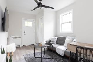 New Modern Home in Old Town - 5