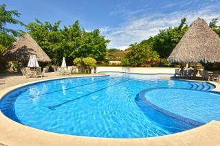 Colina 7C 3 bdr Garden View in Los Suenos - 5