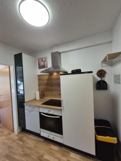 NaturBlick am Rothaarsteig neue moderne Ferienwohnung mit 2 Badezimmern 2 Küchen inklusive Highspeed Internet Flatrate 2x XXL Boxspringbett 2x Terrassen und 2x PKW Parkplätze 10 Minuten bis Willingen Ideal für Touristen und Geschäftsleute mit MWStRechnung - 5