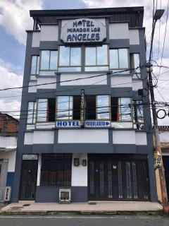 Hotel y Parqueadero Mirador de Los Ángeles - 7