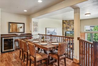 5 Bedroom 4 Bathroom Hot Tub Minutes from Slopes - 3