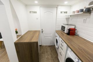 Downtown Hideaway - 6