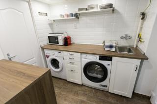 Downtown Hideaway - 2