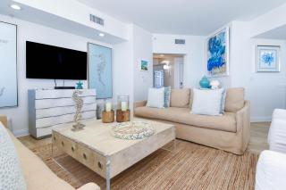 Silver Beach Towers E1601 - 5