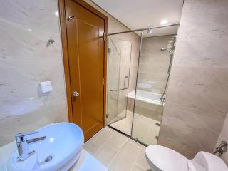 Vinhomes Central Park - 4-bedroom apartment - 9