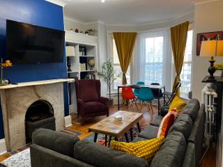 Modern Amenities Historic Charm 4-Bdrm Retreat, Unit #1 - 0