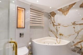 Cairo Homes Elegant 3BR Nile View Maadi - 5