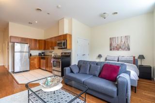 Bright & Charming Loft with AC, Unit #3 - 0