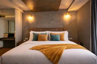 Presidential One Bedroom Suite-Gold Crest Mall DHA Lahore Phase 4 - 9