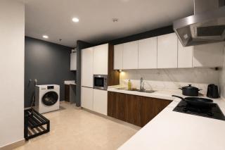 Presidential One Bedroom Suite-Gold Crest Mall DHA Lahore Phase 4 - 2