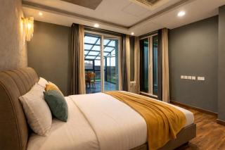 Presidential One Bedroom Suite-Gold Crest Mall DHA Lahore Phase 4 - 1