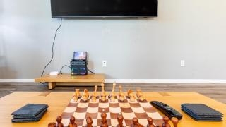 Luxe Indio Stay w Pool Tiki Bar Fire Pit Near Coachella Longfellow - Indio - 2