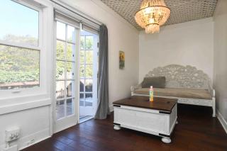 Venice Beach House - 4