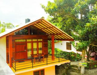 Nine Arch Wood Cabin - 8