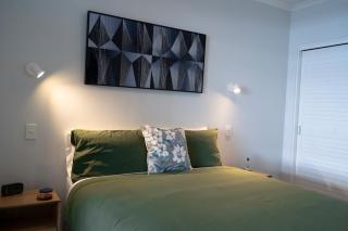 City Centre Harbour Apt with parking - 1