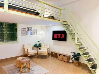 LIMITED OFFER !!! Little Cozy & Downtown LOFT - 400m to METRO BenThanh - 0