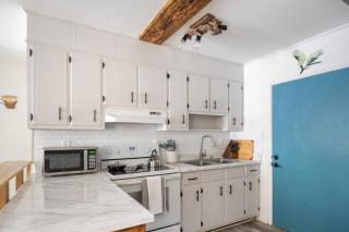 Koala Cafe Fire Pit BBQ Kid Ready - 7