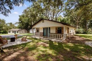 Cozy Hideaway fire pit bbq kid & dog friendly - 1