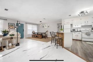 Lush Lounge Fire Pit BBQ Family - 0