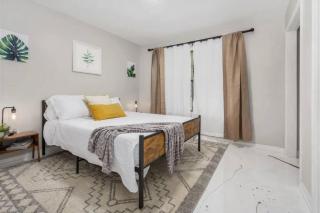 Lush Lounge Fire Pit BBQ Family - 9