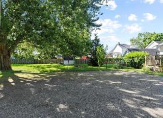 4 Bed Traditional Style home in downtown Chatham - 7