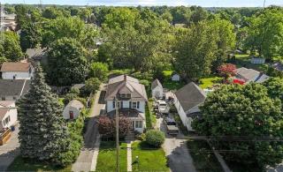 4 Bed Traditional Style home in downtown Chatham - 6