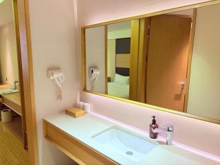 JI Hotel Shanghai Oriental Pearl Tower - 5