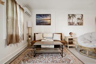 Pensacola Pad 1BR 1BA Modern - 8