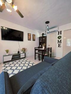 The Uptown Staycation - 1