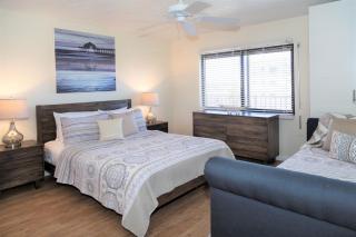 Canaveral Towers 401 - 1