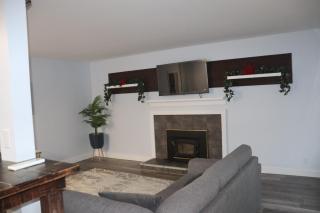 Cozy 3BR Downtown Fredericton Home with Parking - 7