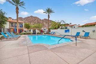 LV002 Secluded Downstairs Legacy Villas Studio - 4