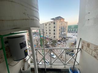 Elegant 2BHK Ideal for Families with self check-in and Close to Market - 5