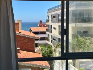 3 dormitorios a metros de Gorlero! Garage y 2,5 baños - 2