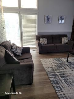 townhouse with jacuzzi and 1 car garage - 6