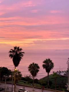 Barranco-Miraflores 2BR OceanView Modern Apt up to 6 guests! - 2