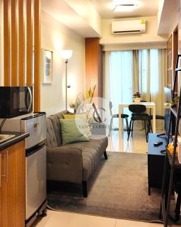 Cozy staycation 1BR with WiFi, Netflix and more at Shore 3 MOA by Angels Cozy Corner - 1