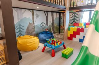 The Elysia Park Residence by Nest Home - 6