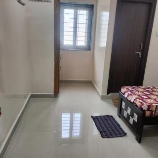 ELITE LIVE iNN HOME HOSTEL - 1