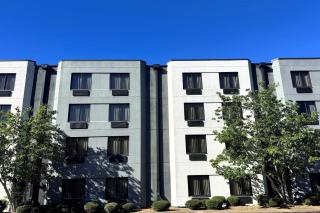 Travelodge by Wyndham - Flowood - 0