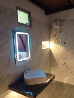 The crest Sinharaja - 8