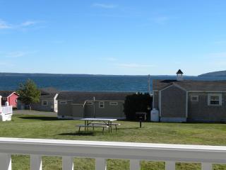 Colonial Gables Oceanfront Village - Belfast - 2