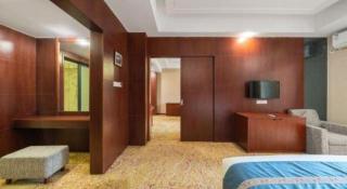 Longyan Capital International Hot Spring Resort - 7