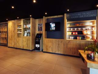 ibis Zürich Messe Airport - 7